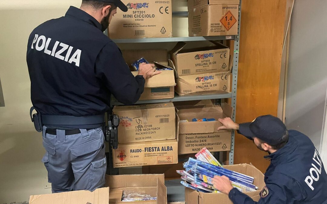 Commercio abusivo di fuochi d’artificio, denunciati dalla Polizia tre cittadini cinesi