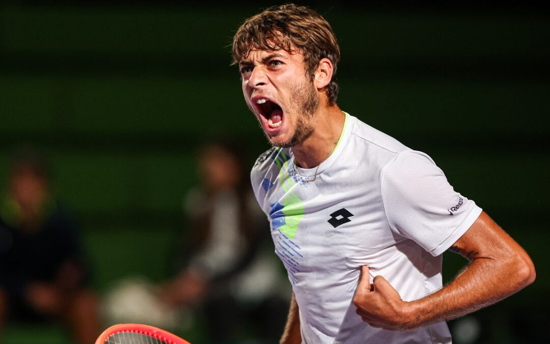 Australian Open: il sogno di Flavio Cobolli continua, passa al terzo turno e dedica la vittoria a De Rossi