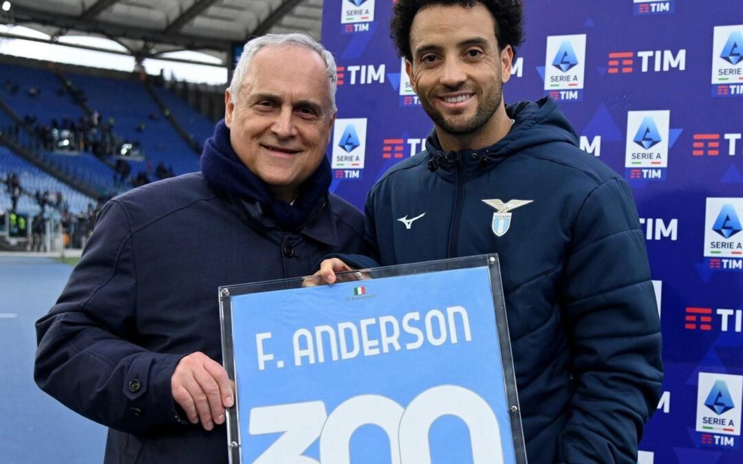 Felipe Anderson festeggia le 300 presenze con il gol. Tra queste, 126 sono consecutive