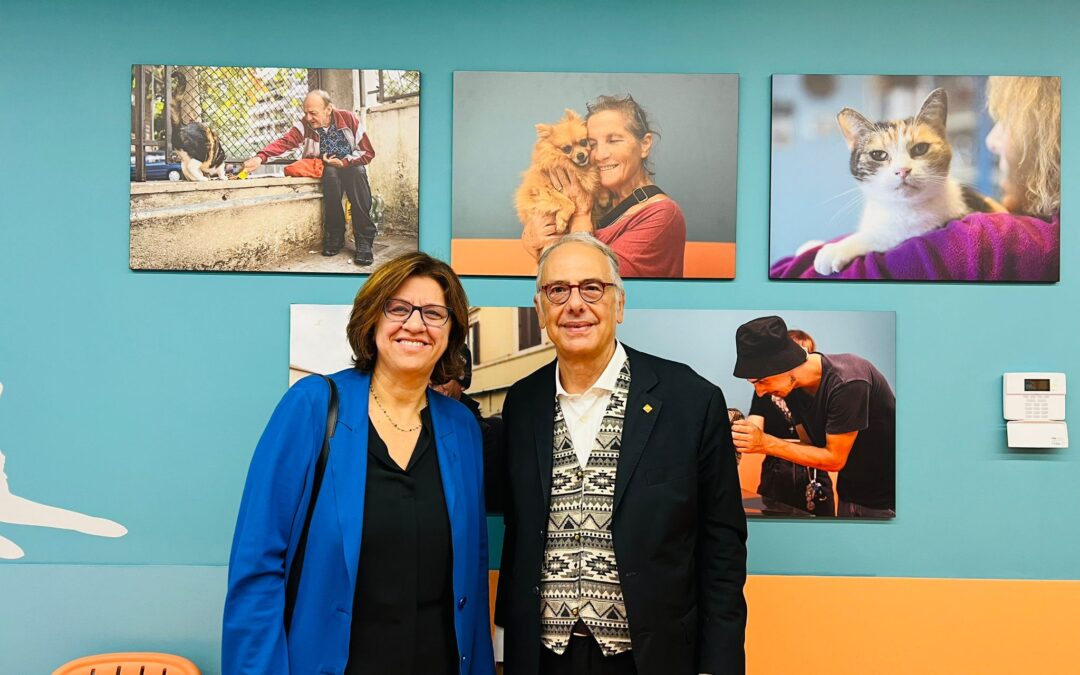 Inaugurato il primo ambulatorio veterinario sociale, Funari: “Segnale di civiltà per famiglie ed anziani”